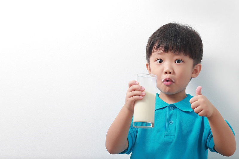 Trẻ bị còi xương nên ăn gì, uống gì để phát triển toàn diện? 3