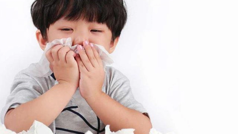 Một số lưu ý khi bị trẻ nôn không sốt