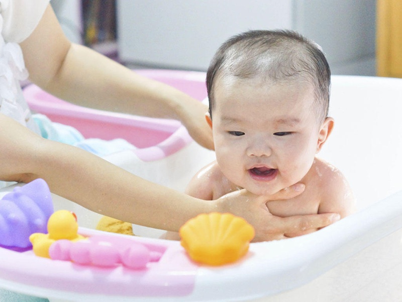 Trẻ bị sốt có nên tắm không? 3
