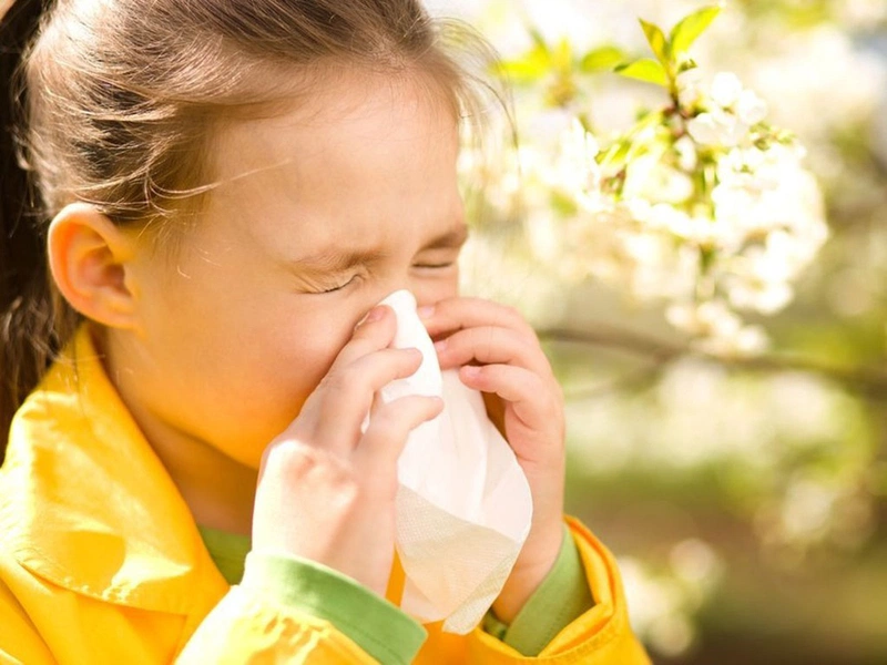 Trẻ ho khan không sốt là dấu hiệu của bệnh gì? Có nguy hiểm không? 2