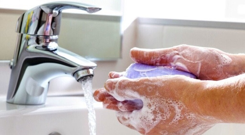 Trẻ sơ sinh bị đau mắt có ghèn vàng phải làm sao? 3