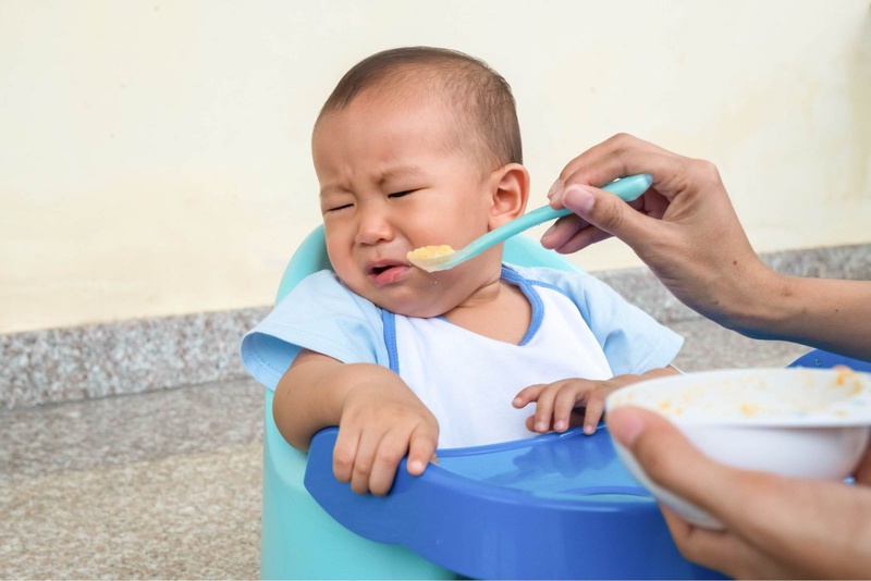 Trẻ sơ sinh biếng ăn nguyên nhân do đâu? Cách khắc phục ra sao?1