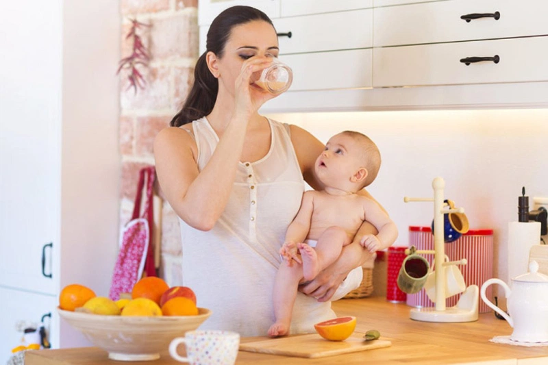 Trẻ sơ sinh đi ngoài có bọt có bình thường không và cách phòng ngừa? 3