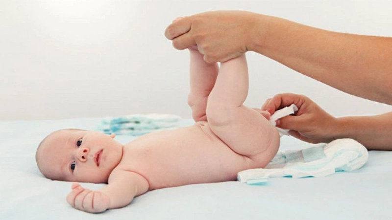 Trẻ sơ sinh uống kháng sinh bị đi ngoài phải làm sao? 4