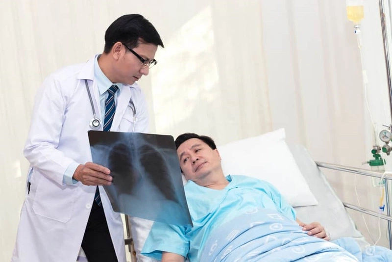 triệu chứng tràn dịch màng phổi 3