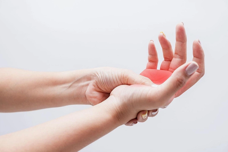 Những triệu chứng tụt canxi nào mà bạn cần biết 1