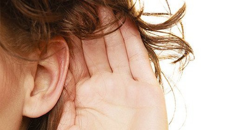 Triệu chứng ù tai trái và cách khắc phục hiệu quả