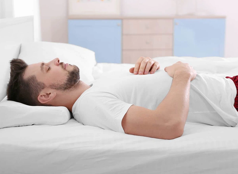 Tư thế ngủ chữa gù lưng cải thiện dáng hiệu quả bạn nên biết  1