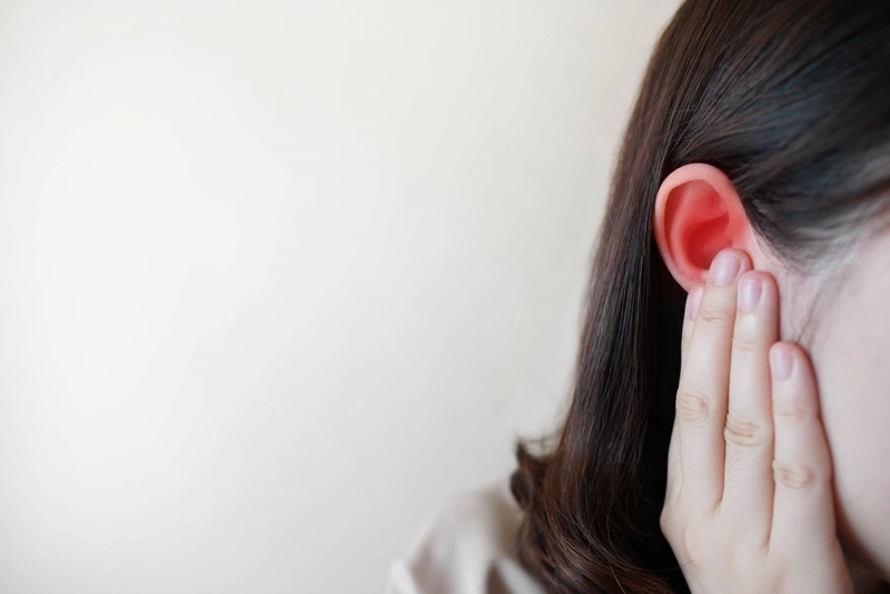 Ù tai khó thở là bệnh gì và cách xử lý thế nào 1