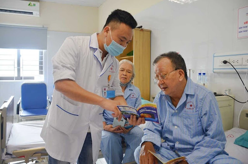 Ung thư biểu mô thận dạng nhú di truyền3