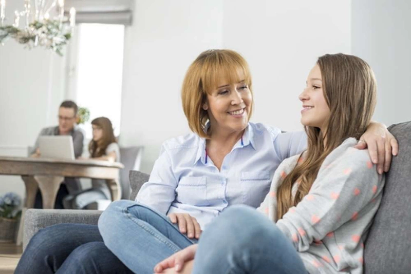 Ứng xử với trẻ thế nào để con vượt qua khủng hoảng tuổi dậy thì? 1