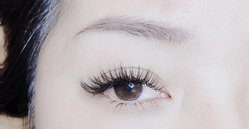 Uốn mi là như thế nào?