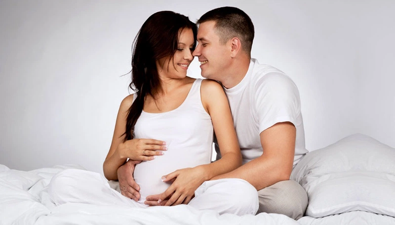 Giải đáp: Quan hệ khi mang thai tuần đầu có sao không? 2