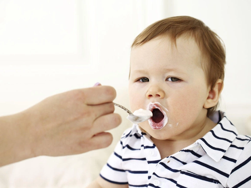 Váng sữa có thật sự tốt? Nên cho trẻ ăn thế nào mới đúng? 3
