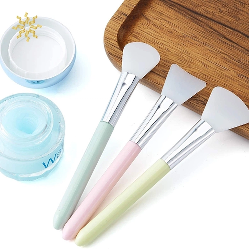 Cách vệ sinh cọ đắp mặt nạ đơn giản và sạch nhất 3