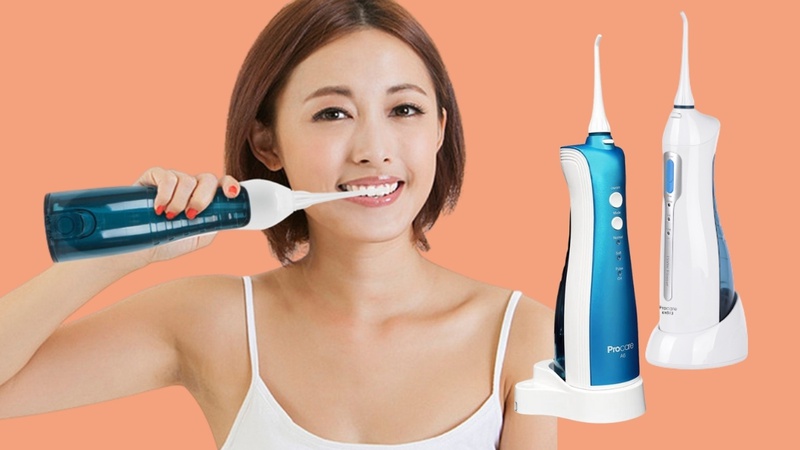 Cách vệ sinh răng miệng sau khi niềng răng bằng tăm nước