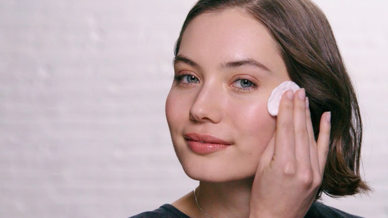 Vì sao bạn nên dùng mỹ phẩm chống lão hóa khi bước sang tuổi 25 4