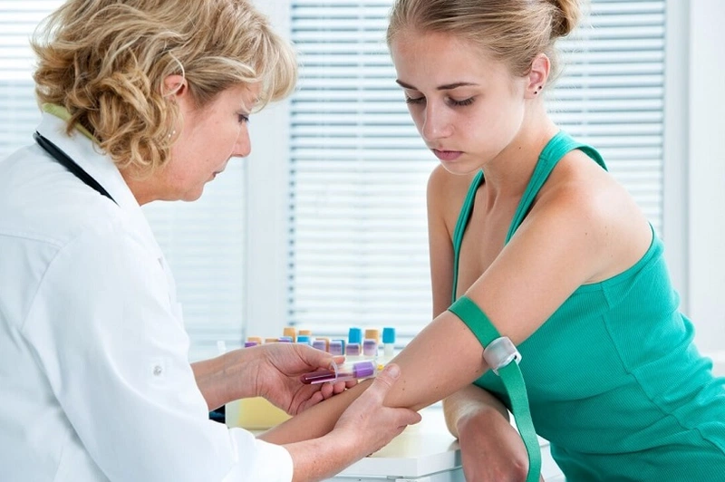 Xét nghiệm nhóm máu Rh(+) hay Rh(-) có ý nghĩa rất lớn.