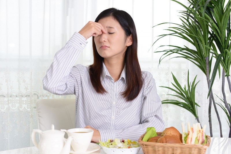 Vì sao mẹ bầu thường bị đau khớp háng sau sinh 1