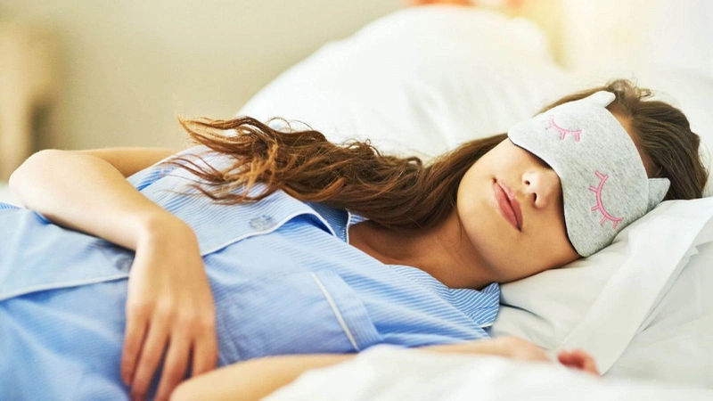 Vì sao ngủ mở mắt và cách trị ngủ mở mắt? 3