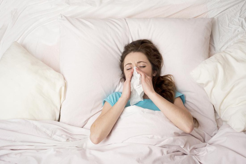 Người bị bệnh cúm mùa cần được chăm sóc, theo dõi sức khỏe để nâng cao thể trạng cơ thể