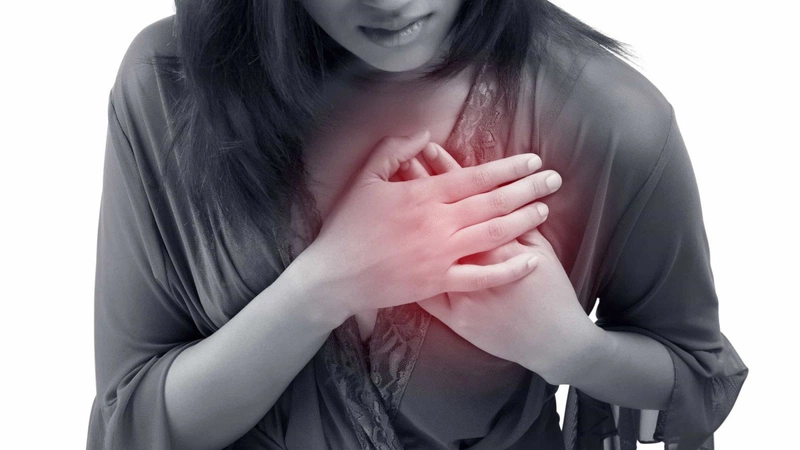 Viêm cơ tim hậu covid có diễn biến nhanh đột ngột, phức tạp, nguy cơ tử vong cao nếu không được điều trị sớm và kịp thời
