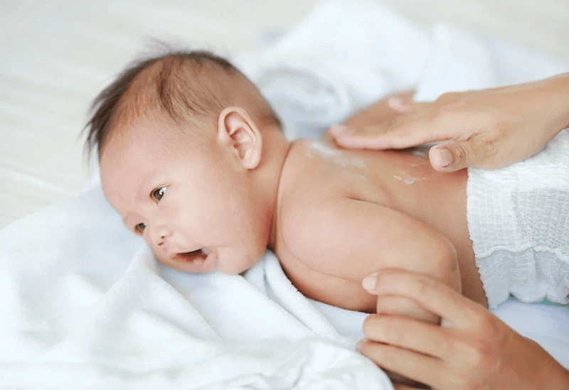 Cách khắc phục viêm da cơ địa ở trẻ em