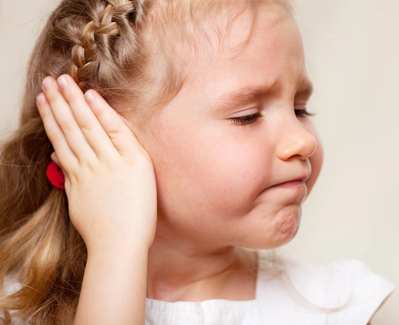 Viêm tai giữa là gì? Kháng sinh điều trị viêm tai giữa2