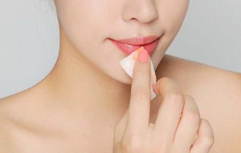 Xăm môi có ăn được cà pháo phông? Tại sao cần kiêng ăn cà pháo? 1