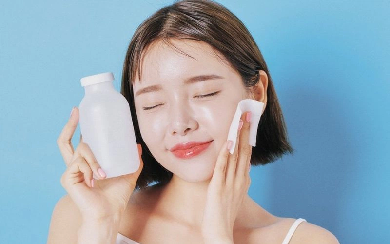 Giải đáp: Xóa xăm lông mày có bị rụng lông không? 3
