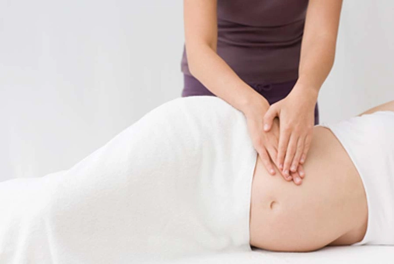 Đau khớp háng khi mang thai 3 tháng cuối có phải sắp sinh 3
