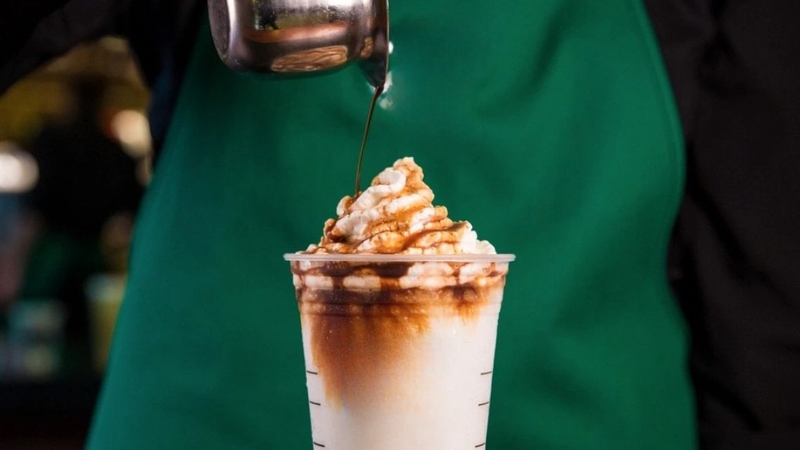 Thành phần dinh dưỡng trong&nbsp;Frappuccino&nbsp;chủ yếu là đường, chất béo, calo