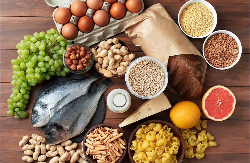 Ăn uống lành mạnh và cân đối dinh dưỡng góp phần phòng ngừa tổn thương tại gân cơ trên gai