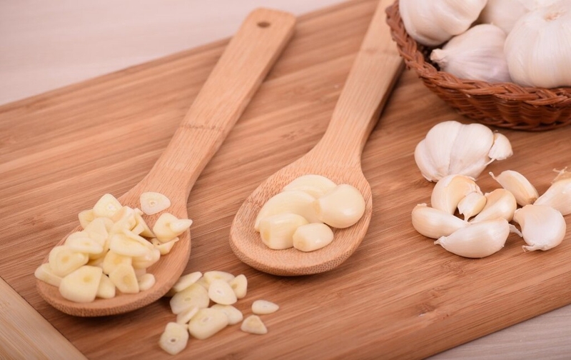 Gan nhiễm mỡ ăn tỏi được không? Bật mí cách ăn tỏi cho người bệnh gan nhiễm mỡ 3