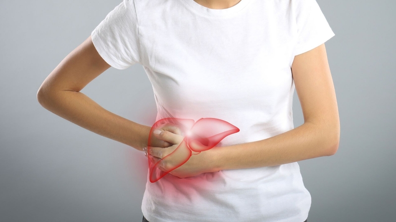 Người có cha mẹ hoặc thành viên trong gia đình mắc gan nhiễm mỡ có thể có nguy cơ cao hơn