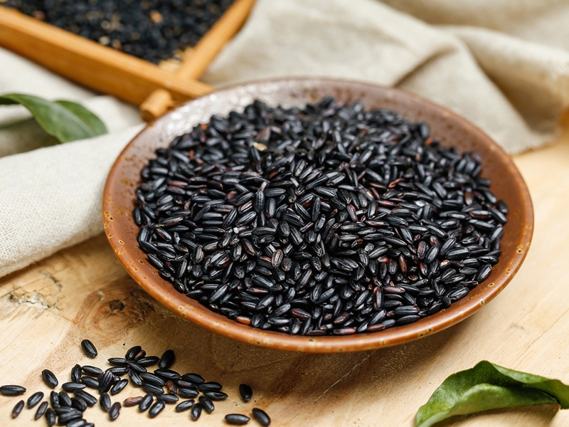 Gạo nếp cẩm và gạo lứt đen so sánh, công dụng và lưu ý cần biết - 3