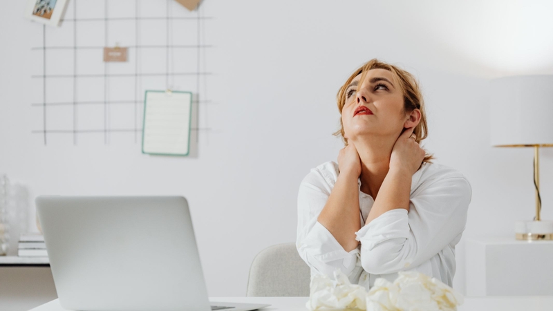 Stress kéo dài là một trong những nguyên nhân phổ biến nhất gây ra ác mộng