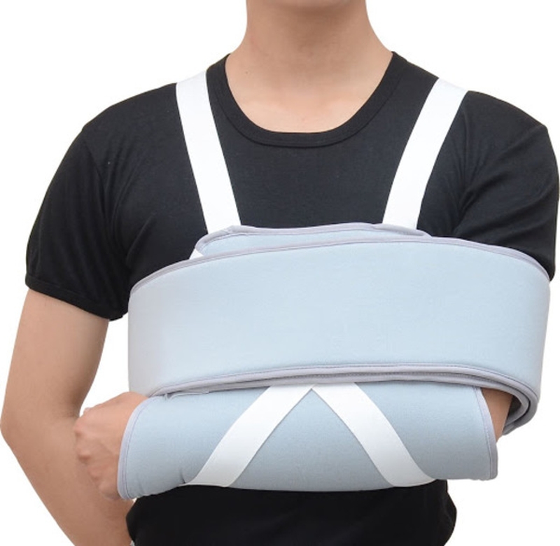 Gãy xương đòn có làm được việc nặng không 1