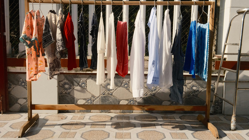 Để phòng ngừa ghẻ, hãy giặt quần áo, chăn ga, khăn tắm bằng nước nóng và phơi khô hoàn toàn