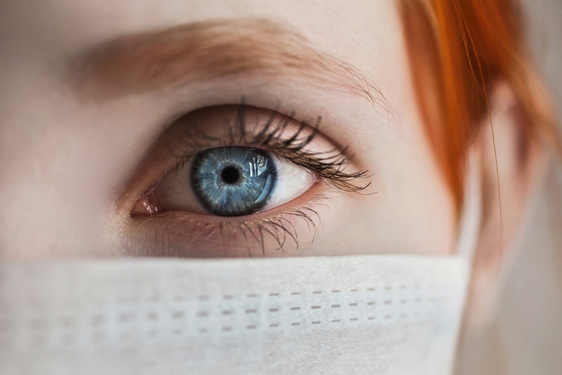 Giá 1 hộp khẩu trang y tế là bao nhiêu 4