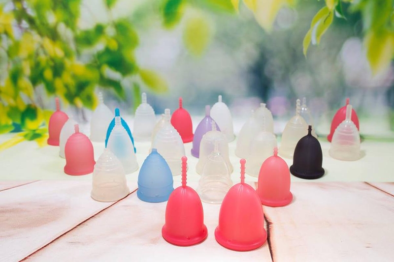 Cách vệ sinh cốc nguyệt san bằng viên tiệt trùng 3