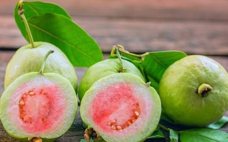 Giải đáp: Ăn hạt ổi có bị đau ruột thừa không? Ăn ổi nên hay không nên bỏ hạt? 3