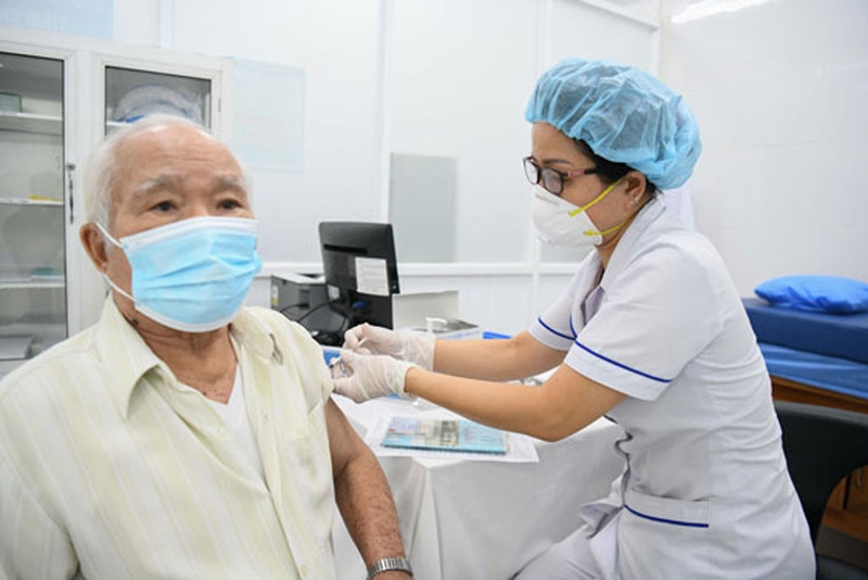 Giải Đáp: Bệnh tiểu đường có tiêm vaccine covid được không? 1