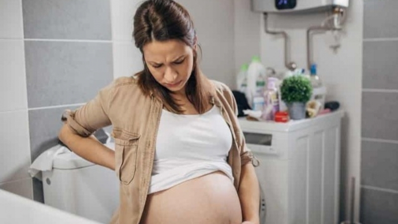 Giải đáp: Bụng căng cứng khi mang thai tháng thứ 5 có nguy hiểm không? 2