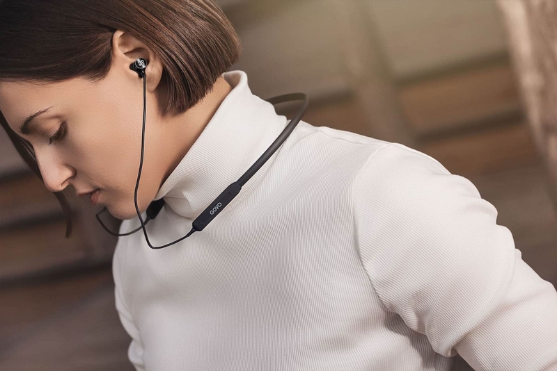 Giải đáp chi tiết cách đeo tai nghe Bluetooth với từng loại 1