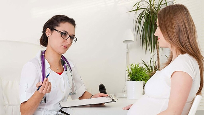 Giải đáp cùng chuyên gia: Mang bầu có được bôi thuốc ngoài da không? 4