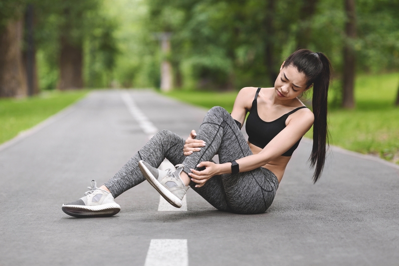 Giải đáp thắc mắc: Đi bộ có to chân không? Cách đi bộ để đôi chân thon gọn 3