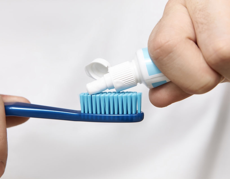 Dùng chung bàn chải đánh răng có sao không?