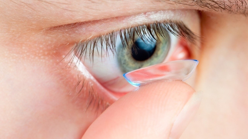 Giải đáp: Kính Ortho-k dùng được bao lâu 3