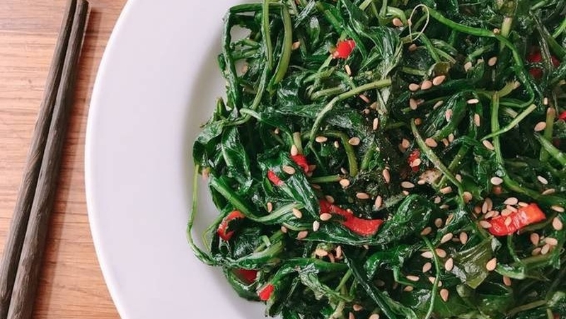 Giải đáp: Lá bồ công anh có ăn được không? 3